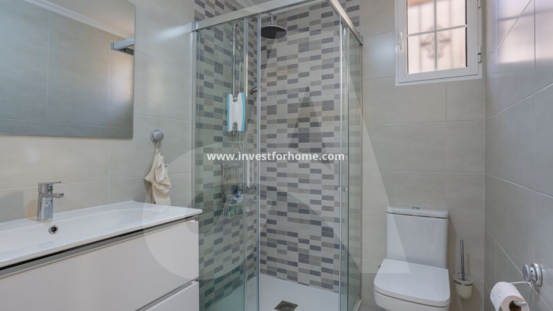 Sale - Villa - Guardamar del Segura - El Raso