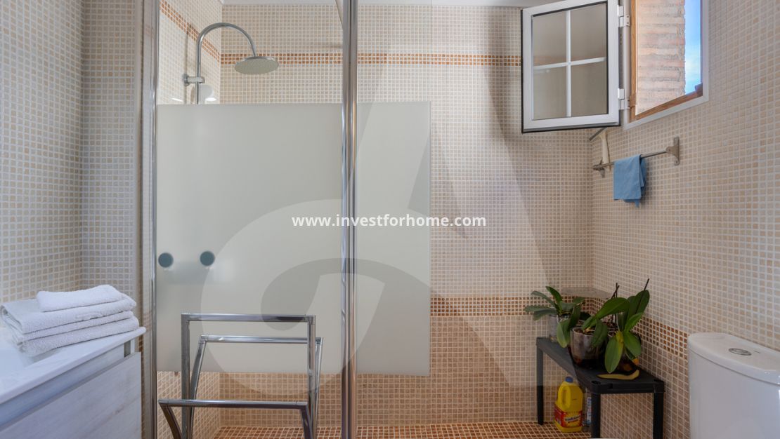 Sale - Villa - Guardamar del Segura - El Raso