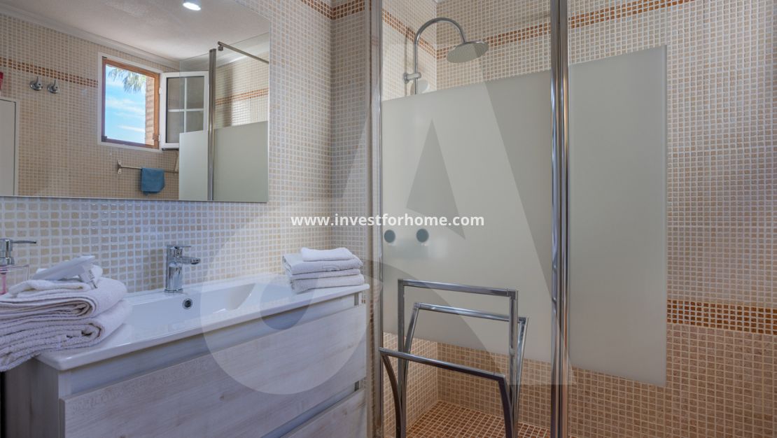 Sale - Villa - Guardamar del Segura - El Raso