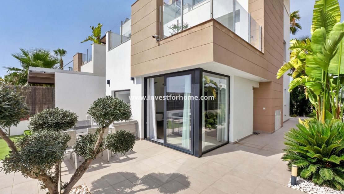 Sale - Villa - Guardamar del Segura - El Raso
