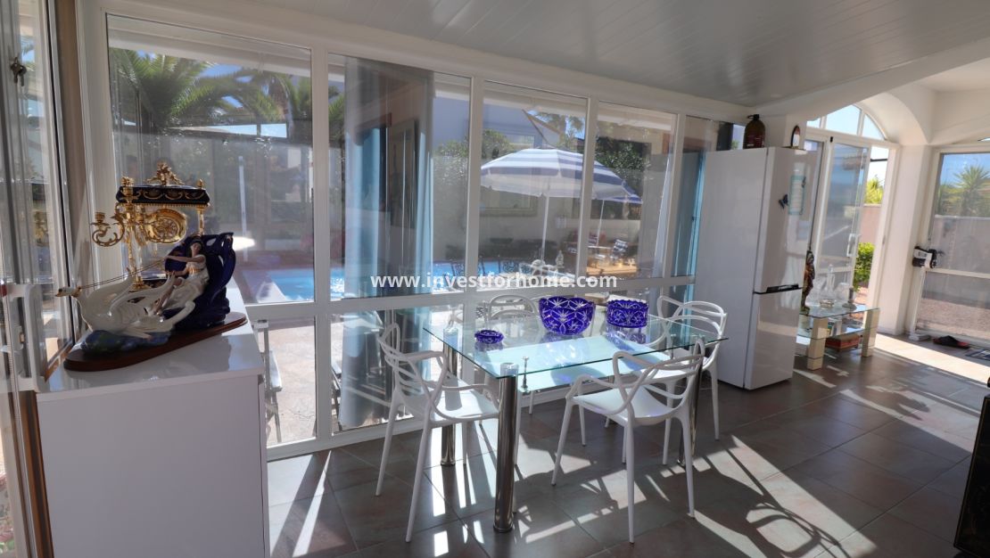 Sale - Villa - Hondón de las Nieves - Inland