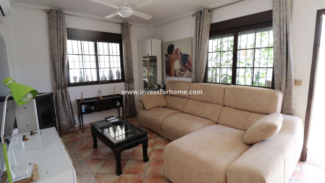 Sale - Villa - Hondón de las Nieves - Inland