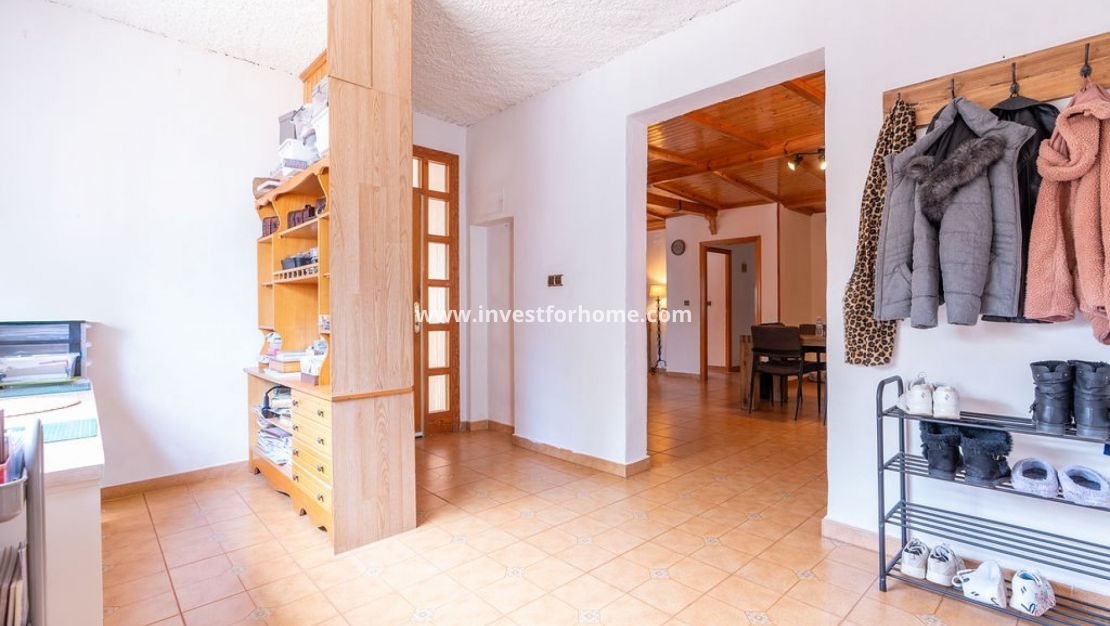 Sale - Villa - Hondón de las Nieves - Inland