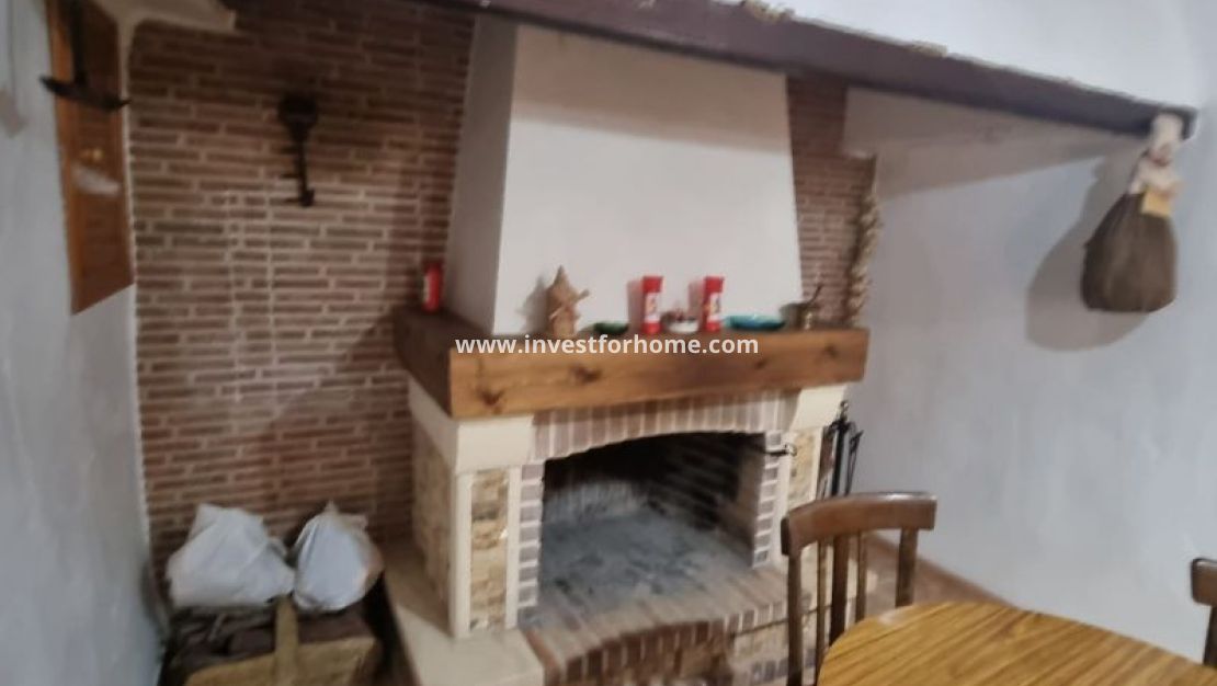 Sale - Villa - Hondón de las Nieves - Inland