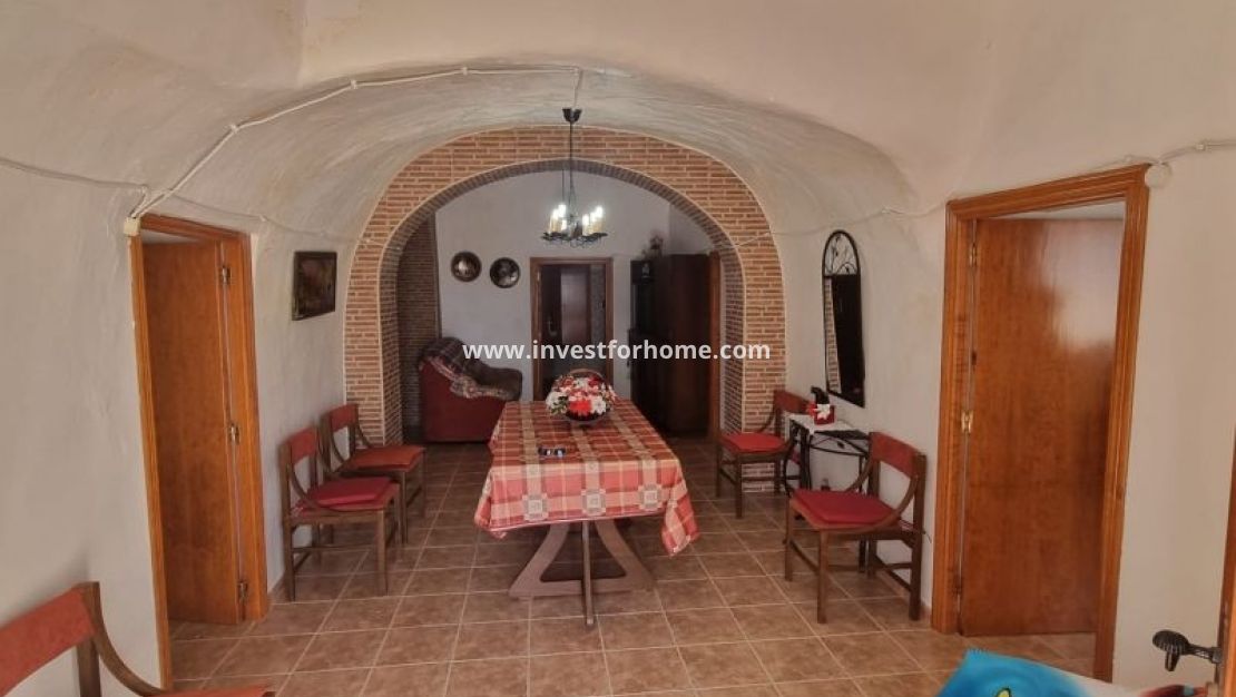 Sale - Villa - Hondón de las Nieves - Inland