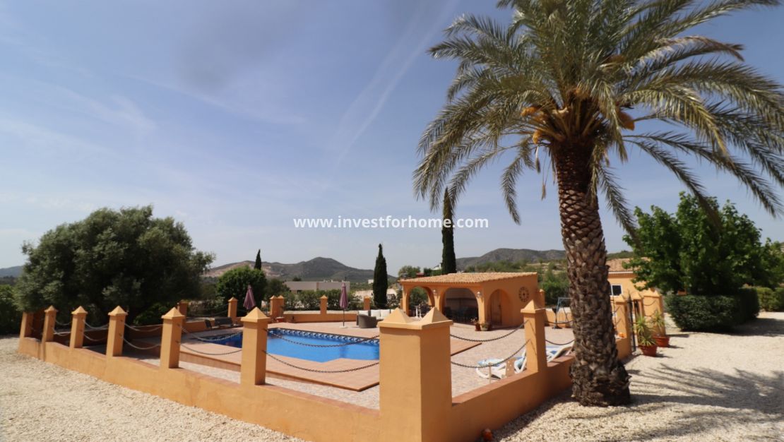 Sale - Villa - Hondón de las Nieves - Inland