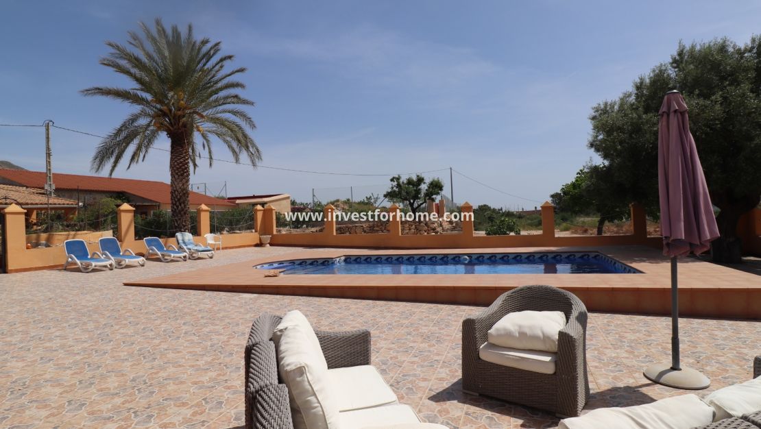 Sale - Villa - Hondón de las Nieves - Inland