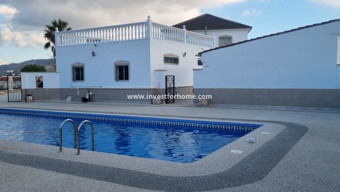 Sale - Villa - Hondon de los Frailes - Inland