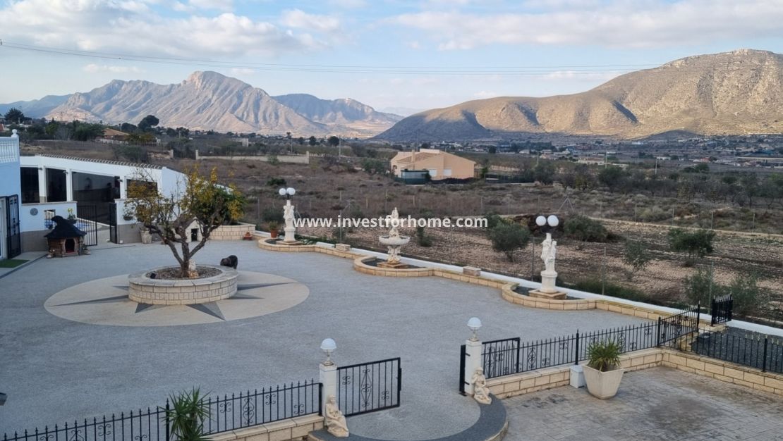 Sale - Villa - Hondon de los Frailes - Inland