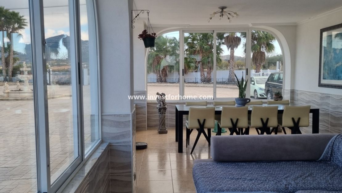 Sale - Villa - Hondon de los Frailes - Inland