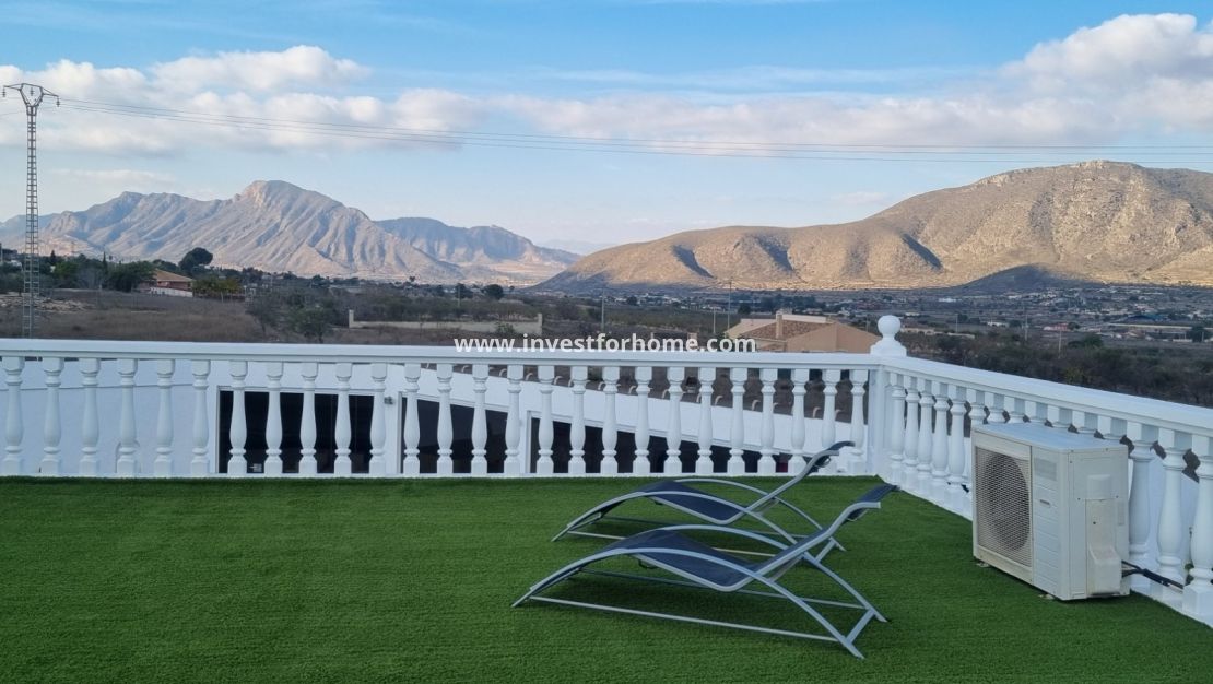 Sale - Villa - Hondon de los Frailes - Inland