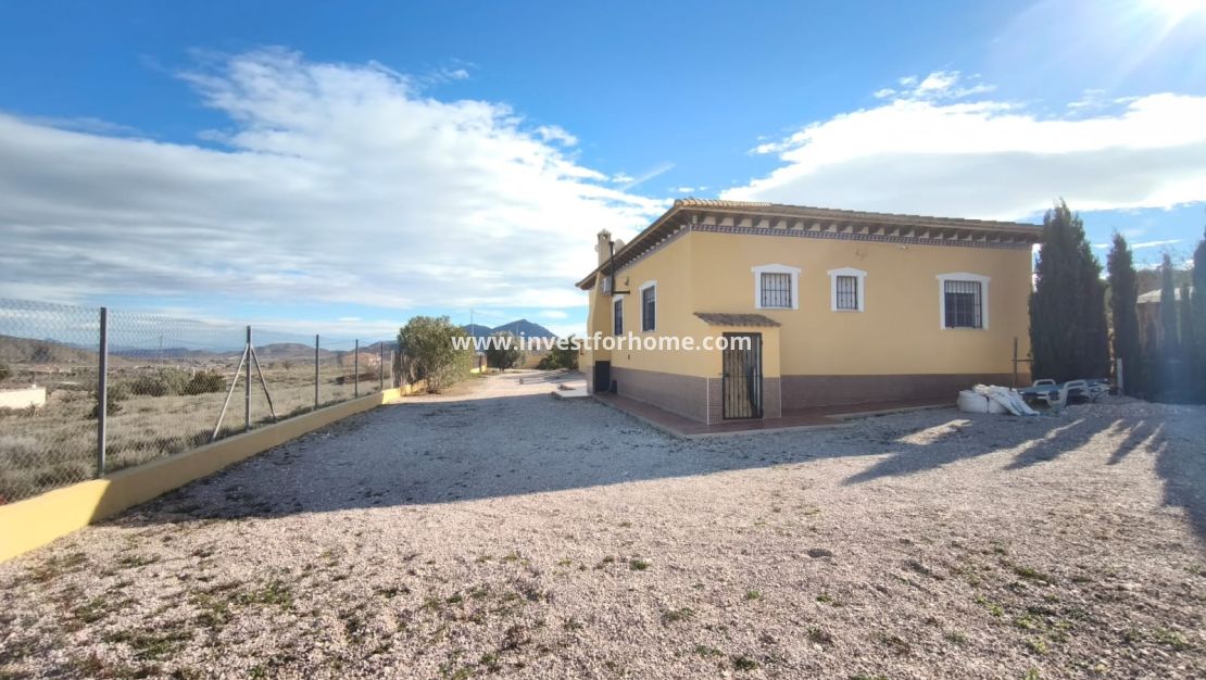Sale - Villa - Hondon de los Frailes - Inland