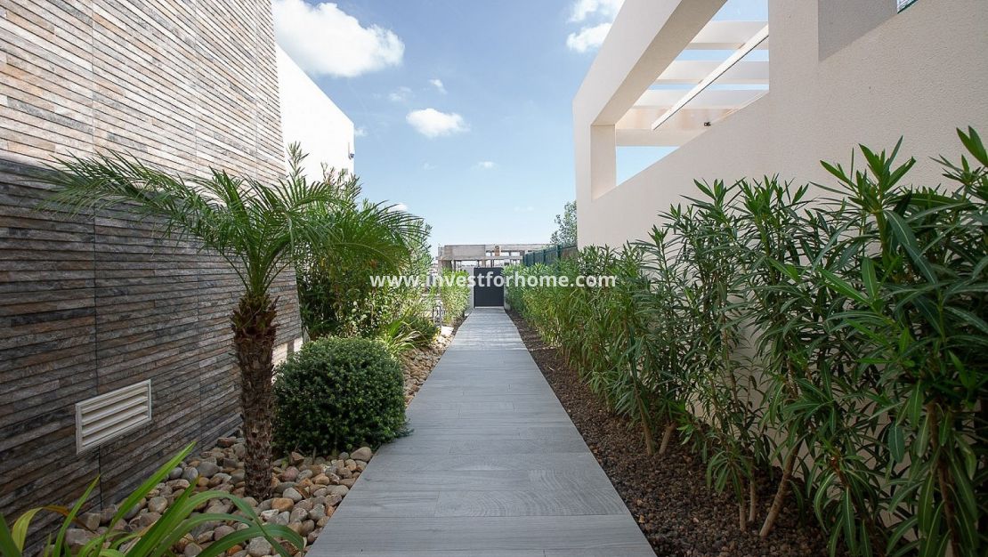 Sale - Villa - La Finca Golf Resort - Inland