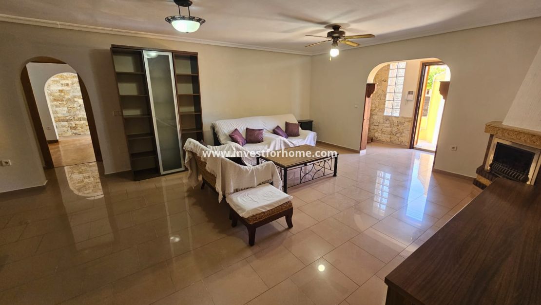 Sale - Villa - Los Alcázares - Costa Calida