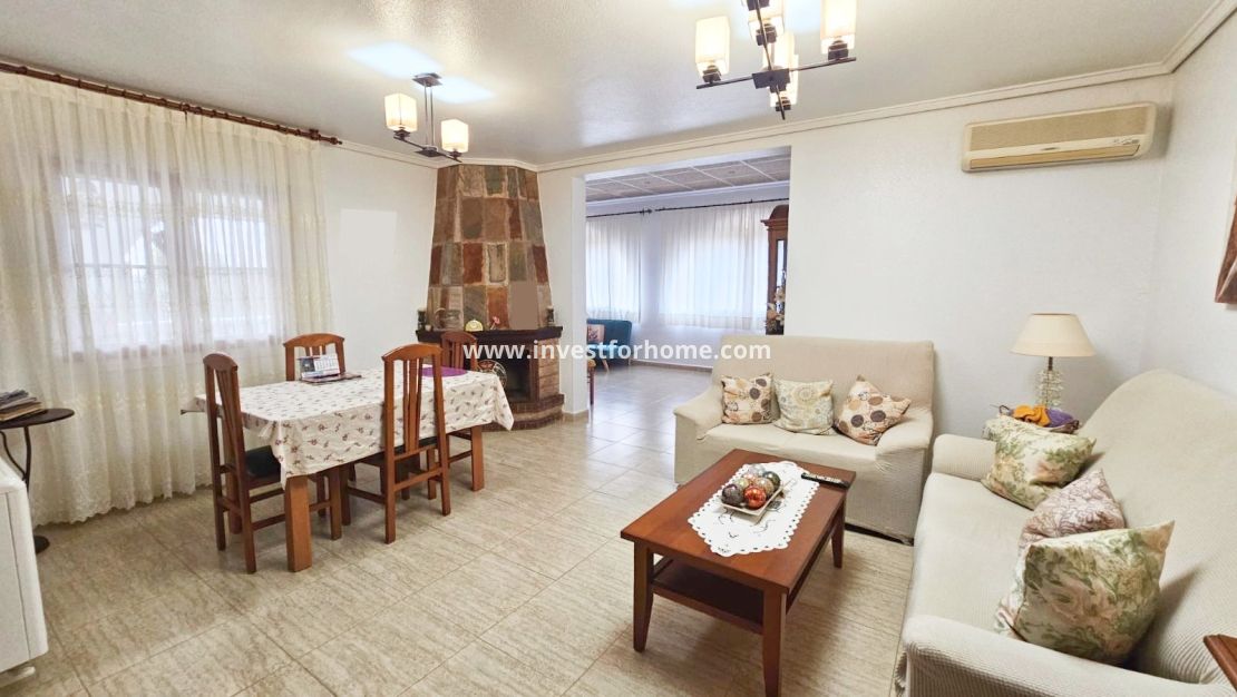 Sale - Villa - Los Alcázares - Costa Calida