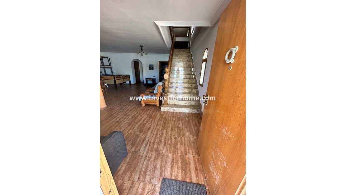 Sale - Villa - Los Alcázares - Las Lomas Del Rame-bahía Bella