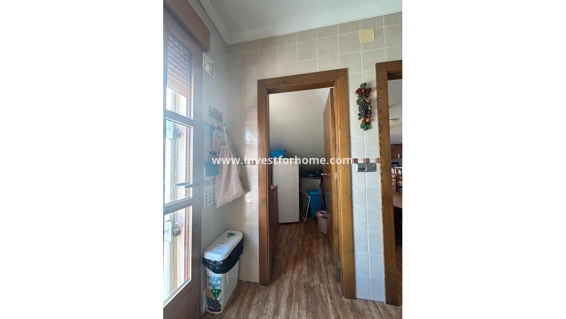 Sale - Villa - Los Alcázares - Las Lomas Del Rame-bahía Bella