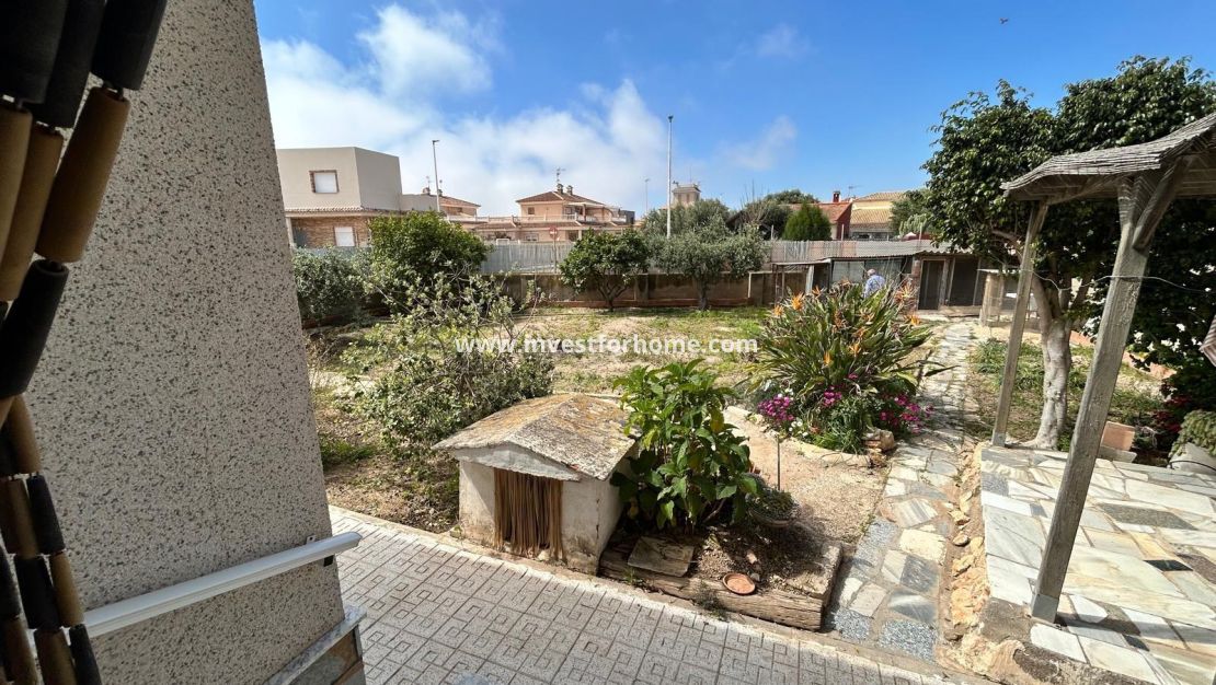 Sale - Villa - Los Alcázares - Las Lomas Del Rame-bahía Bella