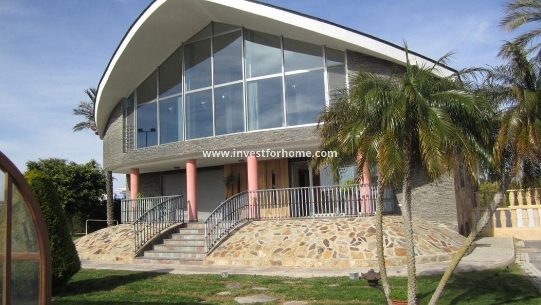 Sale - Villa - Los Montesinos - Costa Blanca