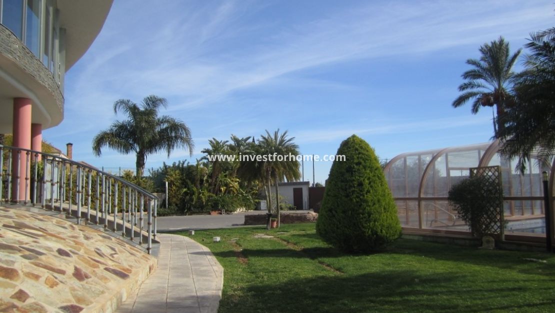 Sale - Villa - Los Montesinos - Costa Blanca