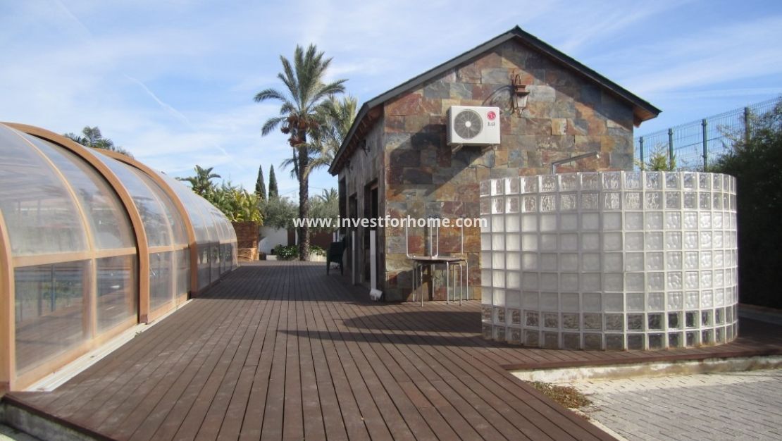Sale - Villa - Los Montesinos - Costa Blanca