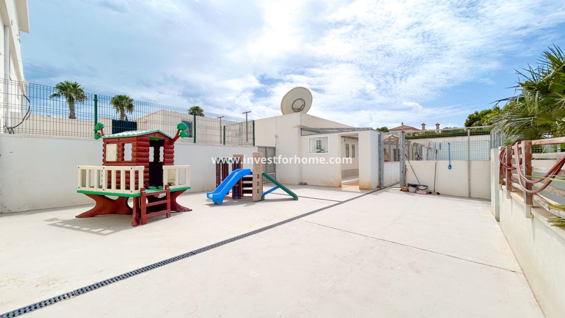 Sale - Villa - Los Montesinos - Costa Blanca