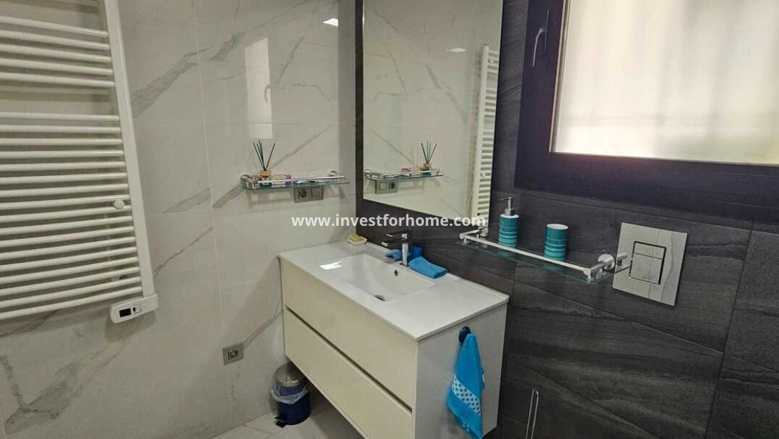 Sale - Villa - Los Montesinos - Costa Blanca