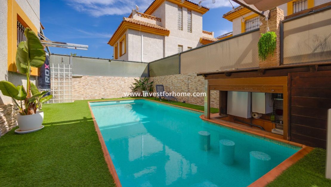 Sale - Villa - Los Montesinos - La Herrada