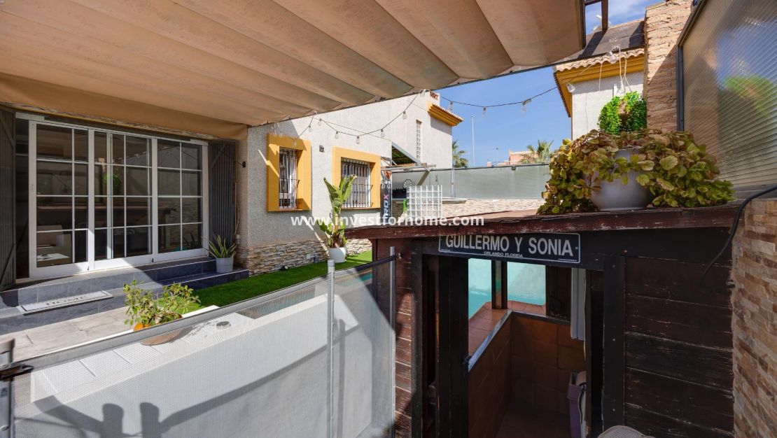 Sale - Villa - Los Montesinos - La Herrada