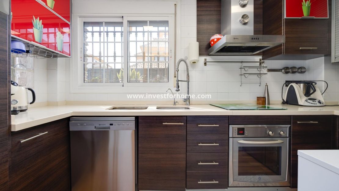 Sale - Villa - Los Montesinos - La Herrada