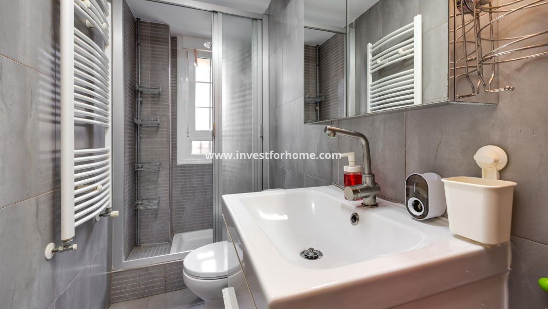 Sale - Villa - Los Montesinos - La Herrada