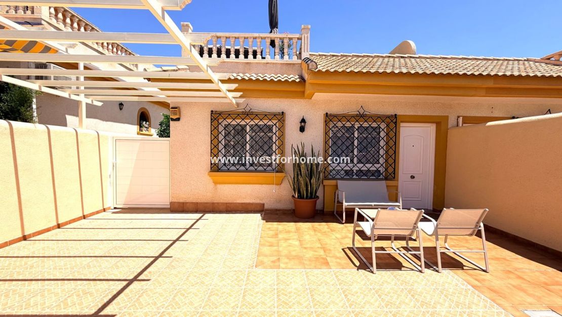 Sale - Villa - Los Montesinos - Urbanizacion montesol