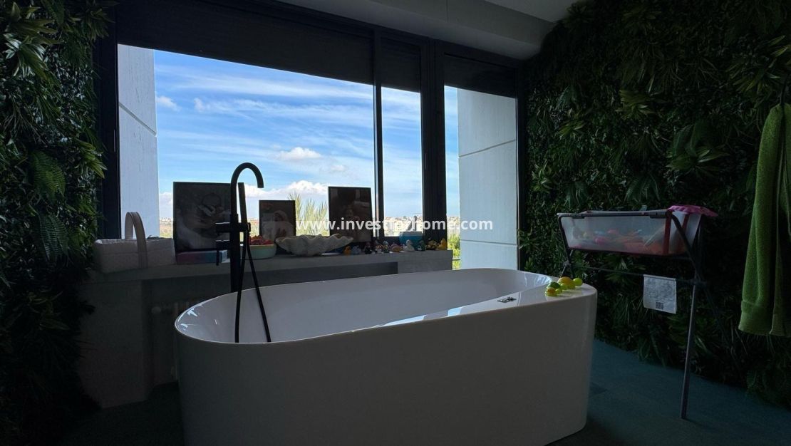 Sale - Villa - Orihuela Costa - Altos De Campoamor