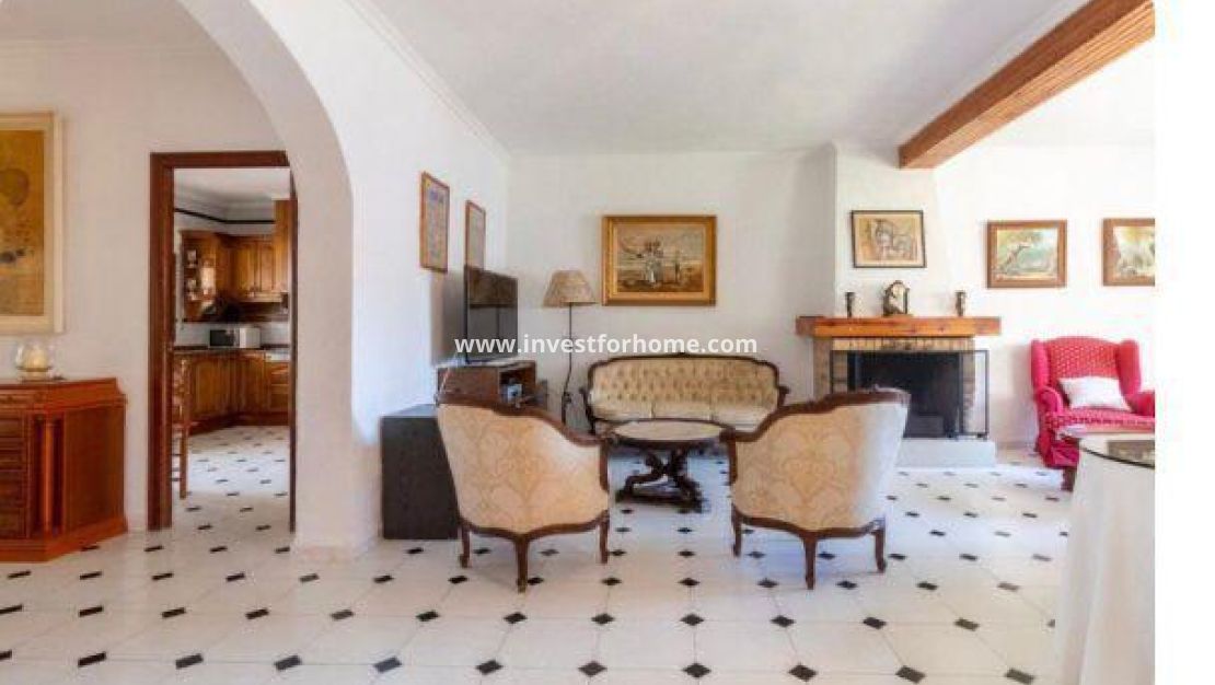 Sale - Villa - Orihuela Costa - Cabo Roig