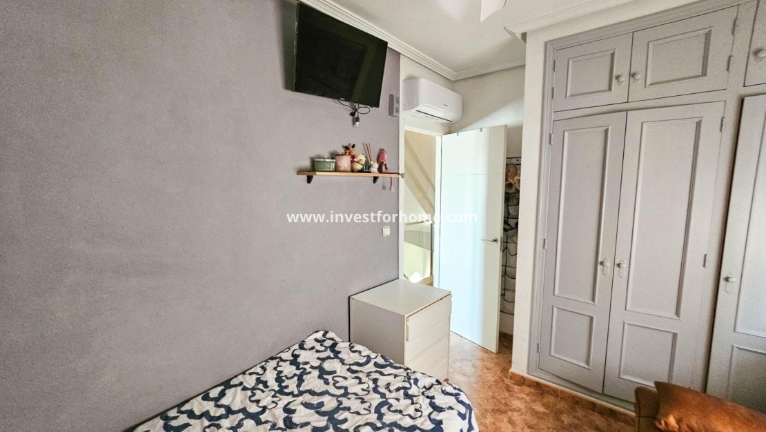 Sale - Villa - Orihuela Costa - Cabo Roig