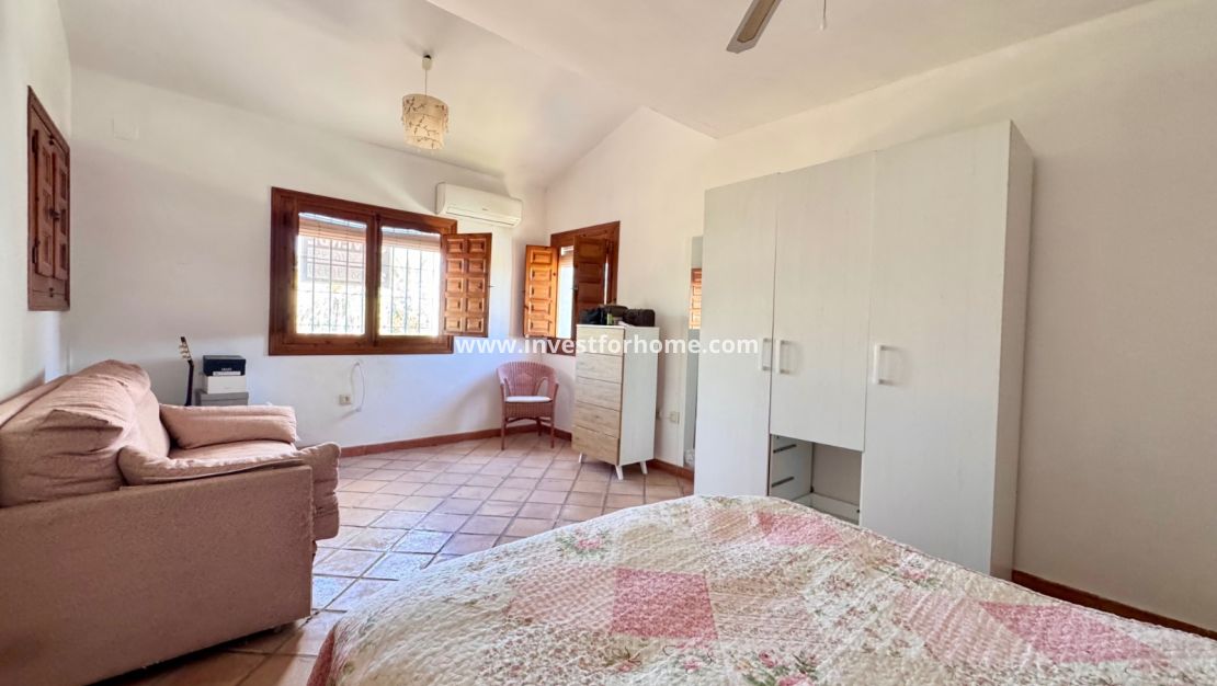 Sale - Villa - Orihuela Costa - Cabo Roig