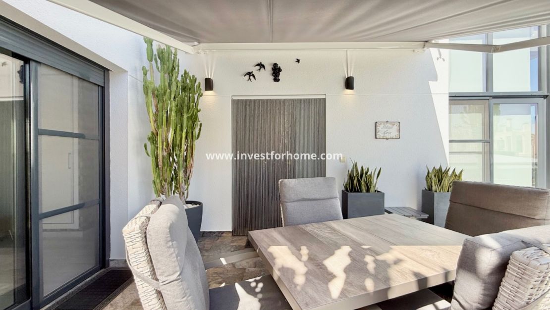 Sale - Villa - Orihuela Costa - Cabo Roig