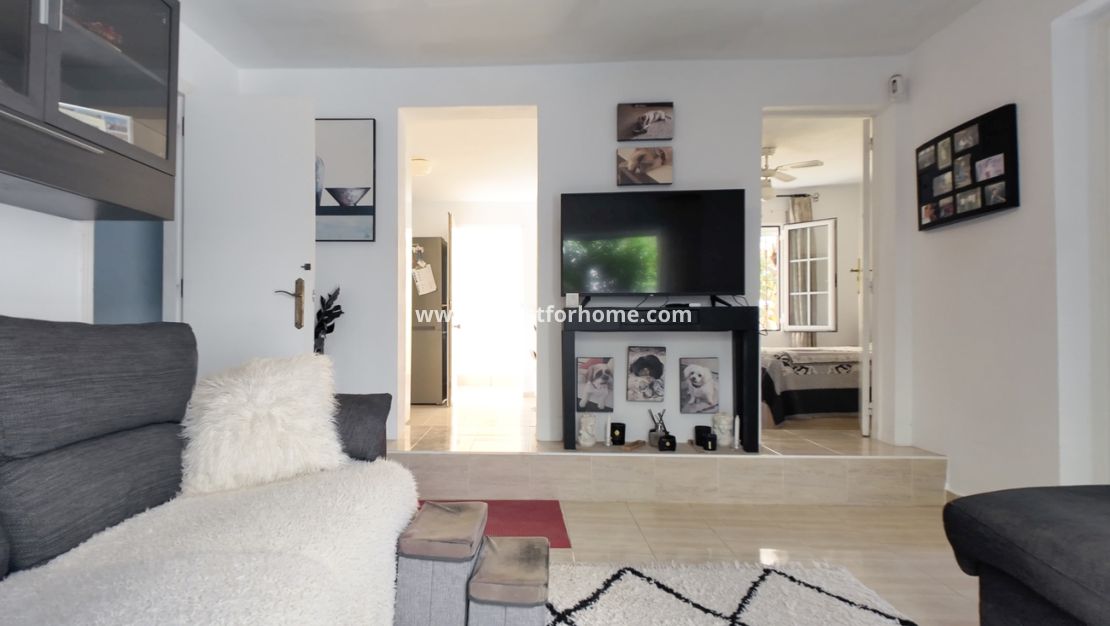 Sale - Villa - Orihuela Costa - Calle Mayor