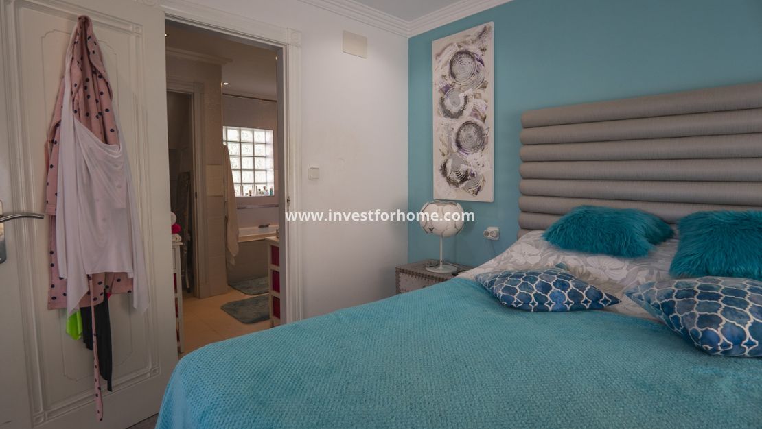 Sale - Villa - Orihuela Costa - Calle Mayor