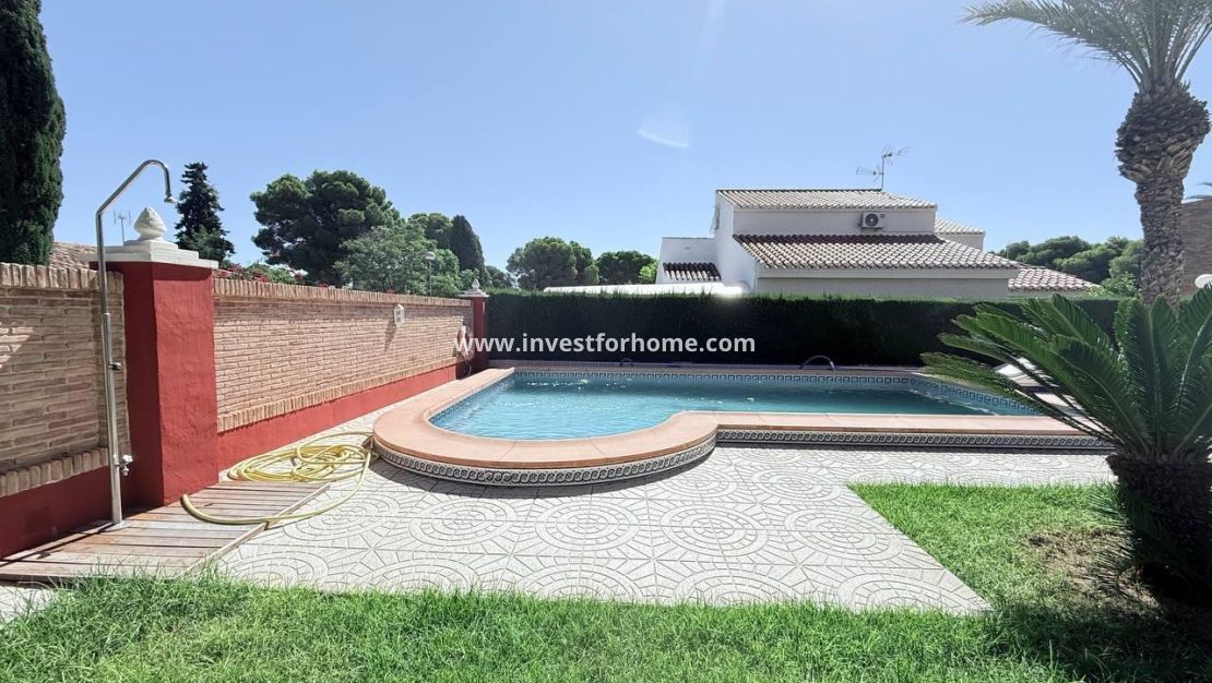 Sale - Villa - Orihuela Costa - Campoamor