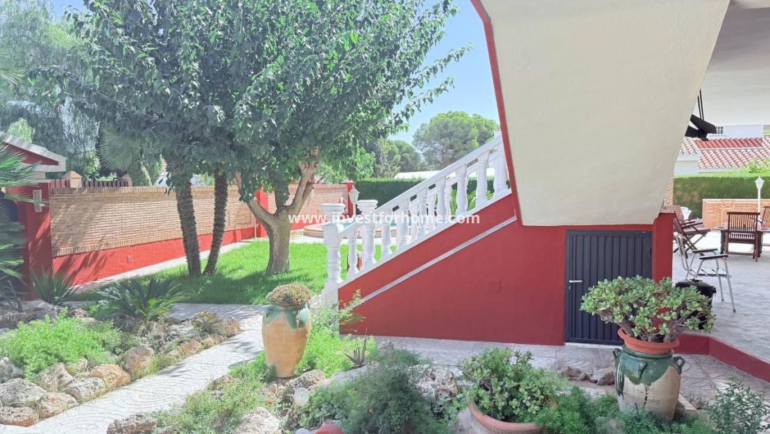 Sale - Villa - Orihuela Costa - Campoamor