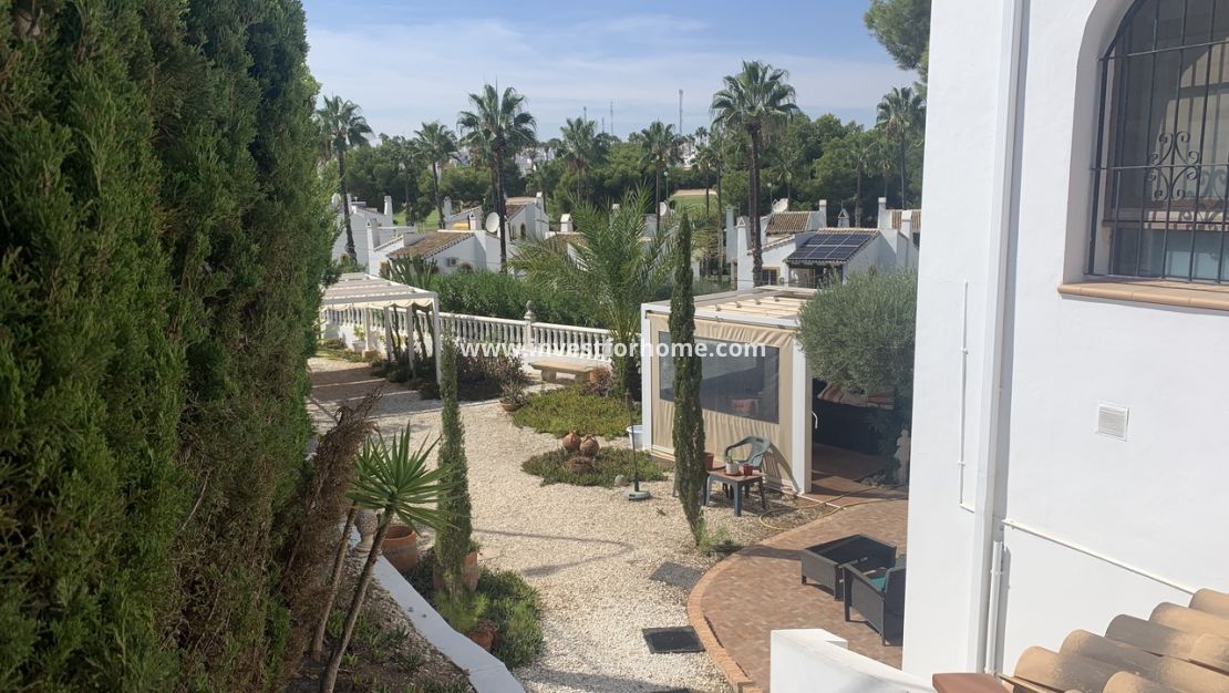 Sale - Villa - Orihuela Costa - Costa Blanca