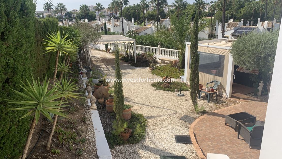 Sale - Villa - Orihuela Costa - Costa Blanca