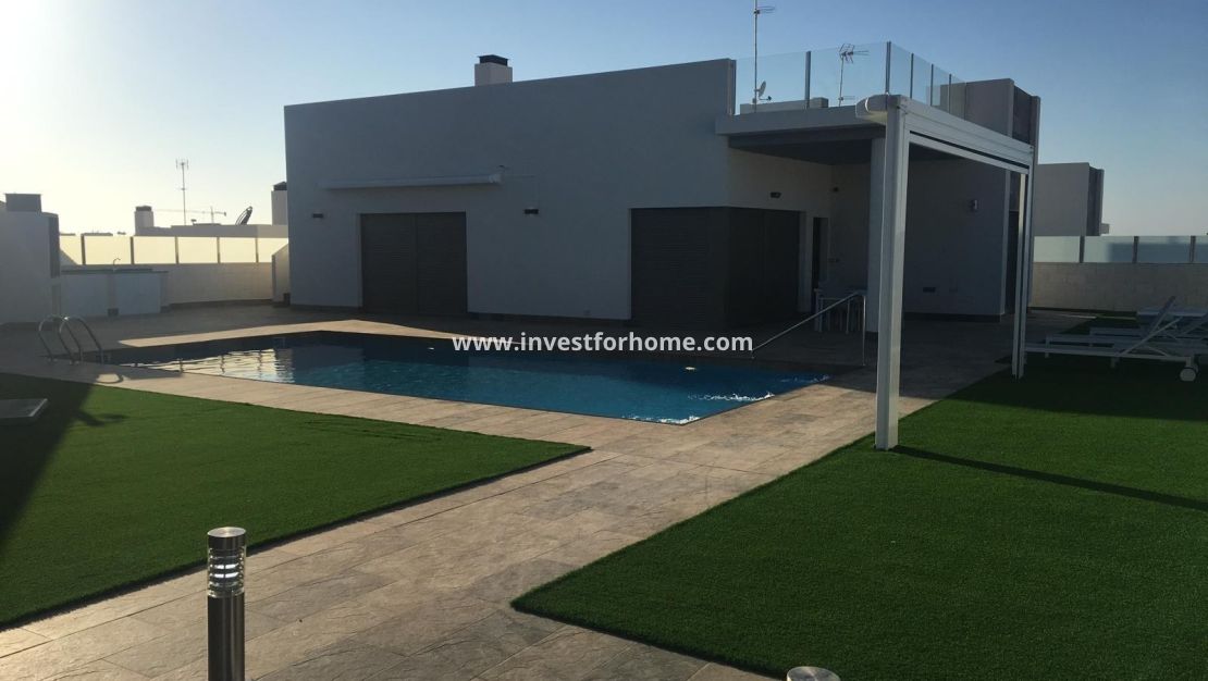 Sale - Villa - Orihuela Costa - Costa Blanca