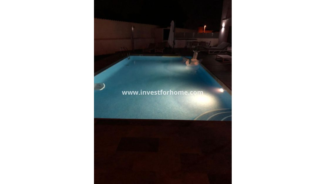 Sale - Villa - Orihuela Costa - Costa Blanca