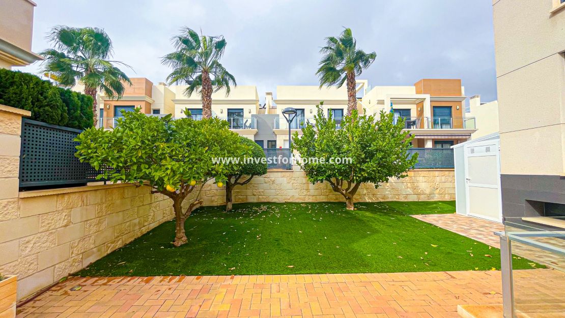 Sale - Villa - Orihuela Costa - Costa Blanca