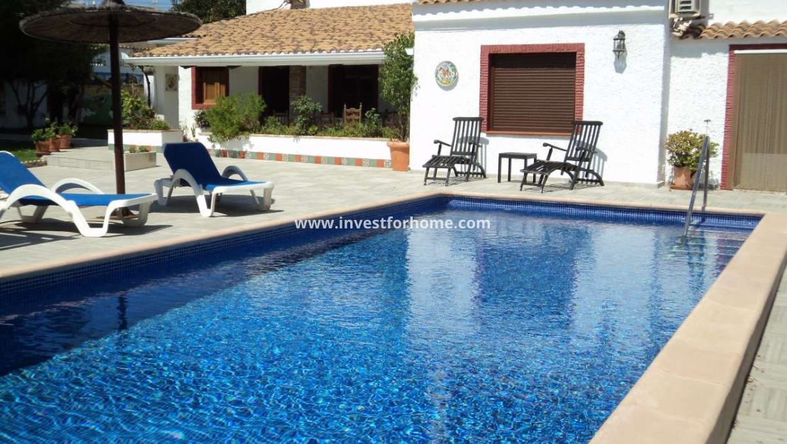 Sale - Villa - Orihuela Costa - Costa Blanca