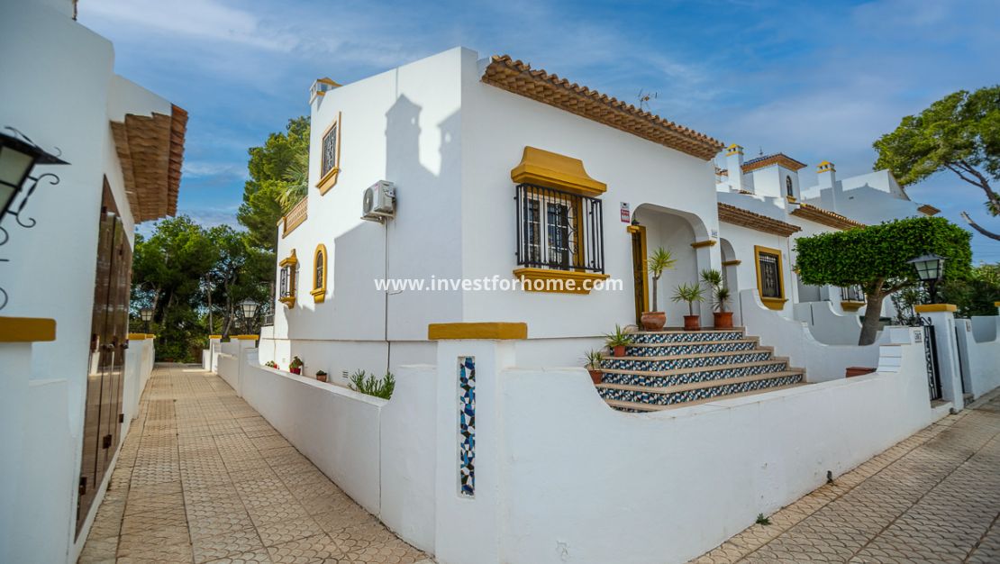 Sale - Villa - Orihuela Costa - Costa Blanca