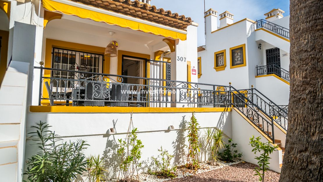 Sale - Villa - Orihuela Costa - Costa Blanca