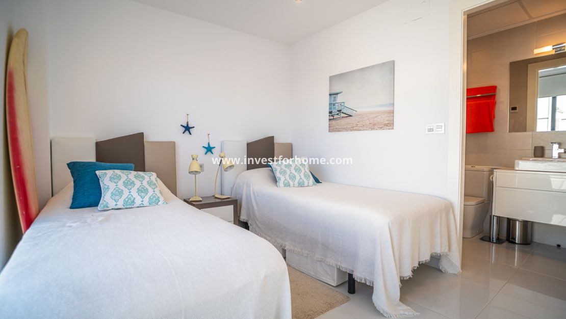 Sale - Villa - Orihuela Costa - Costa Blanca